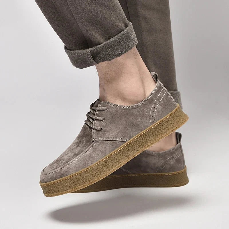 Terra - Suede Sneakers