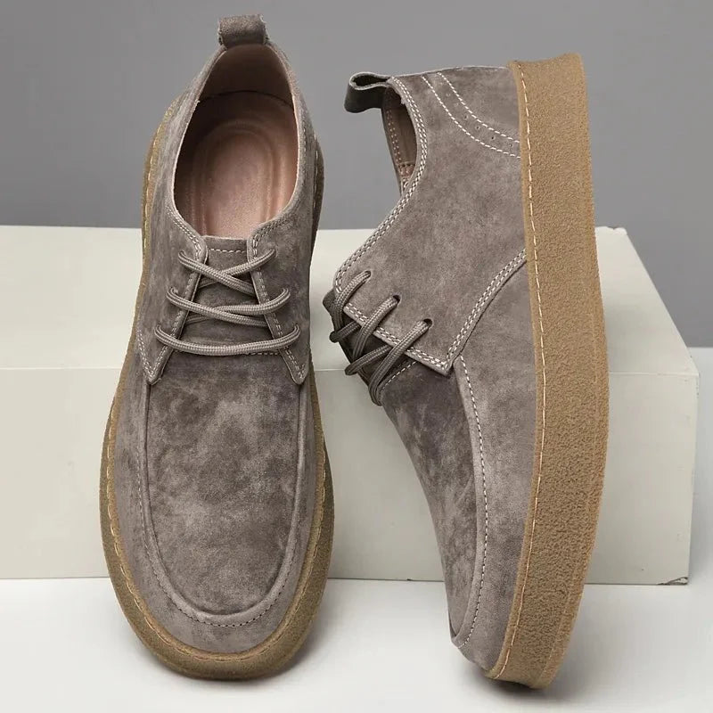 Terra - Suede Sneakers